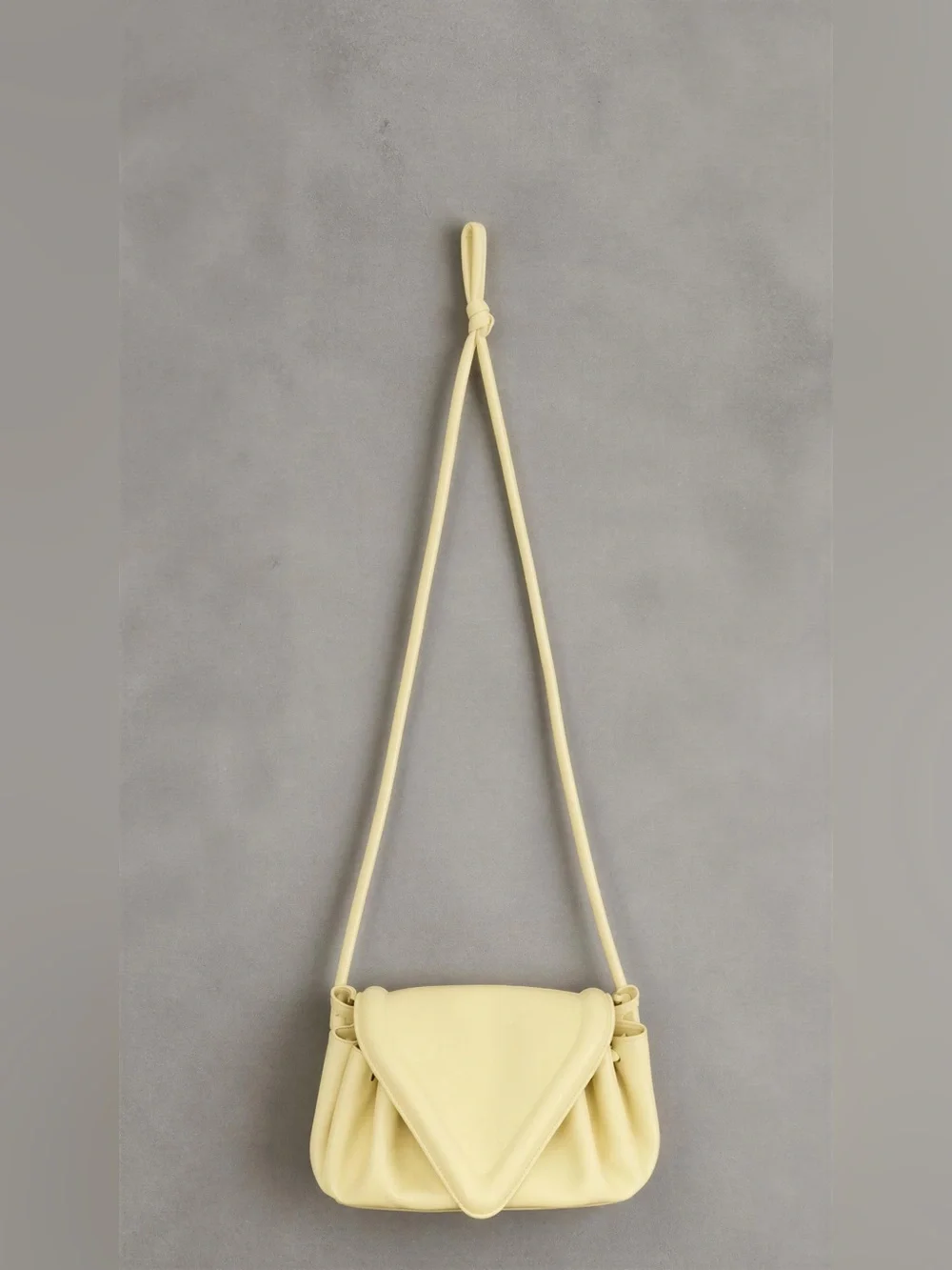 Bottega Veneta Light Yellow Leather Crossbody-Shoulder Bag